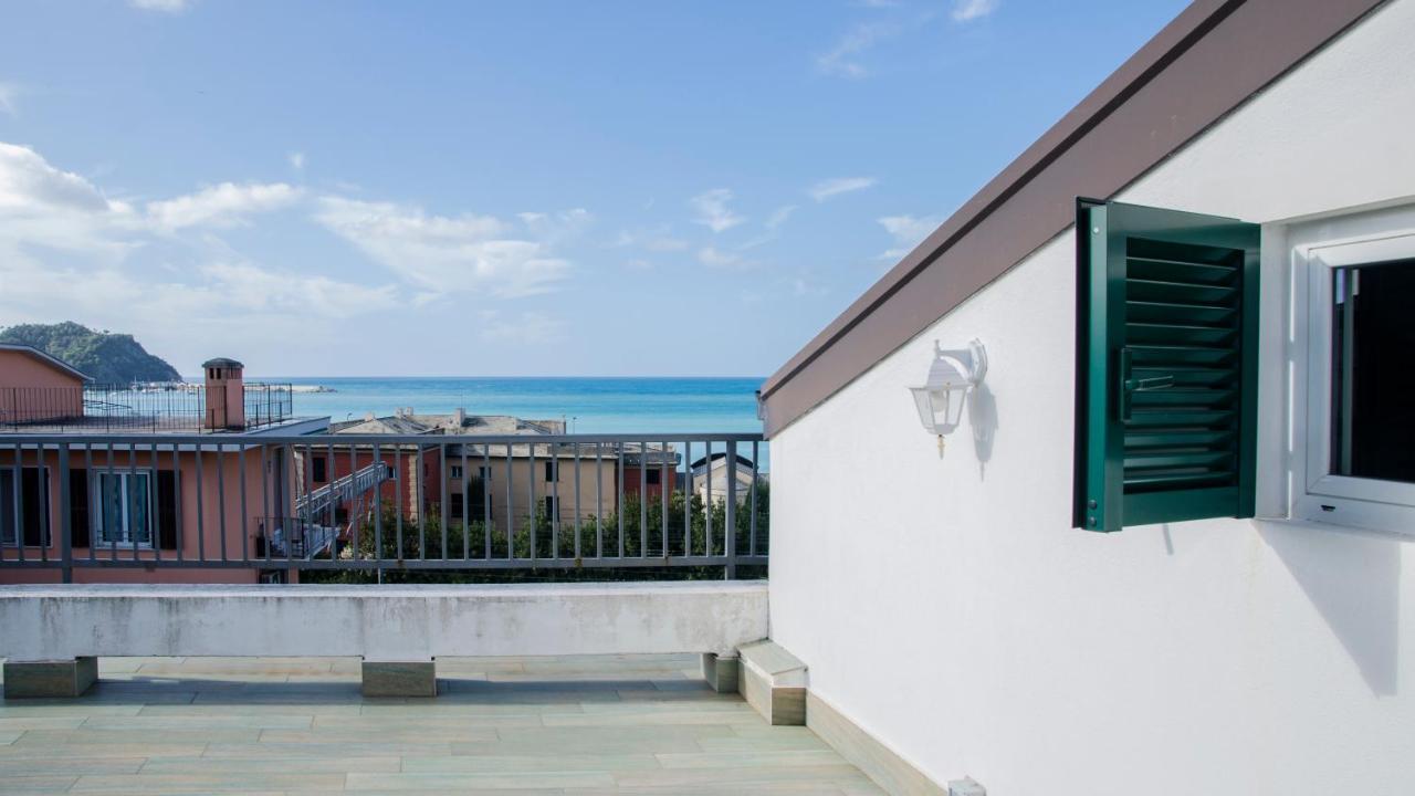 Апартаменты 009 - Attico Sant'Anna Vista Mare 150M Dalla Spiaggia Con Terrazza Privata Сестри-Леванте Экстерьер фото